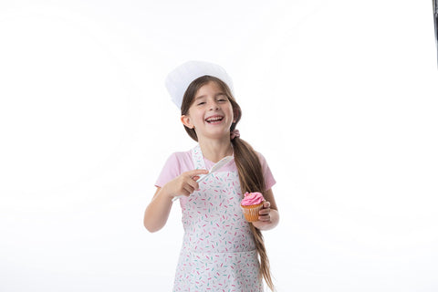 TOVLA JR true-size aprons fit 4-10 year olds for everyday wear.