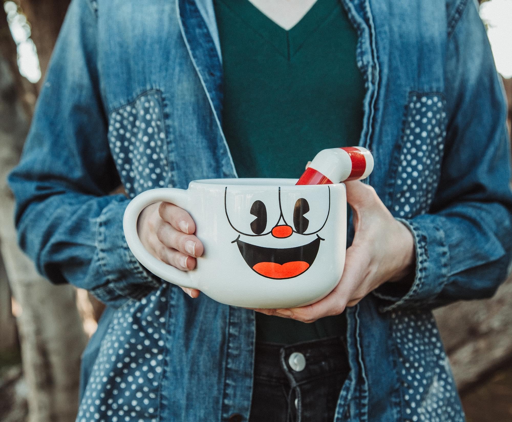Toynk Cuphead mug BPA-free ceramic for durable daily use.