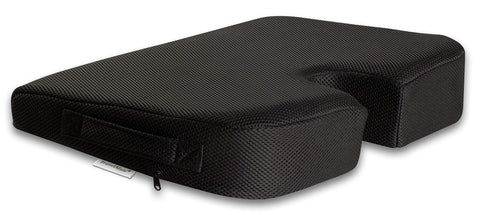 TravelMate cushion front view showing ergonomic contour for long drives and desk work