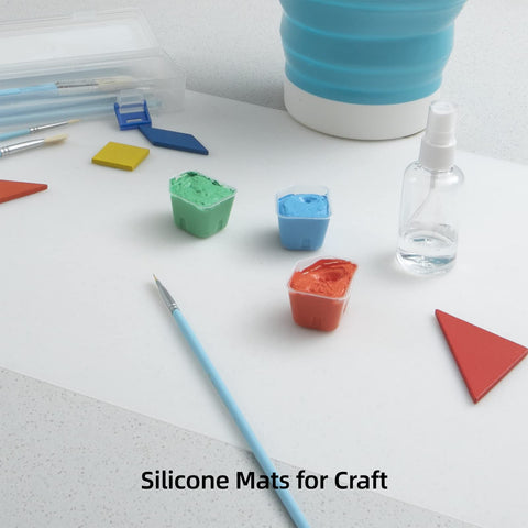 Treerit food grade silicone mat is safe for food prep and cleanup.
