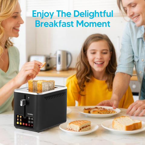 Trisiko toaster close-up on 1.38-inch extra-wide slot for thicker bread