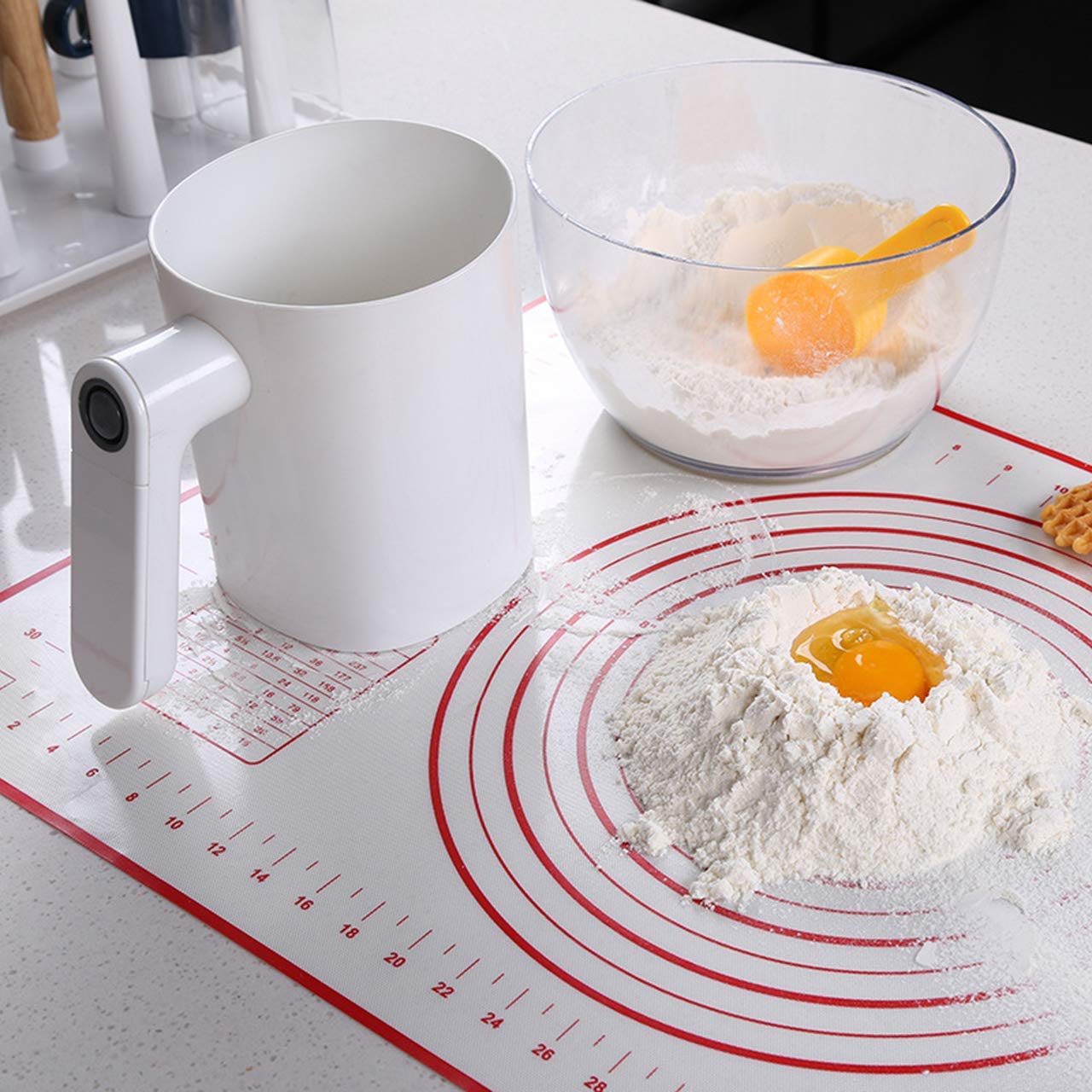 TriTree AA batteries powered sifter for convenient, cordless use