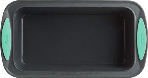 Trudeau BPA-free bakeware reduces concerns for everyday baking.
