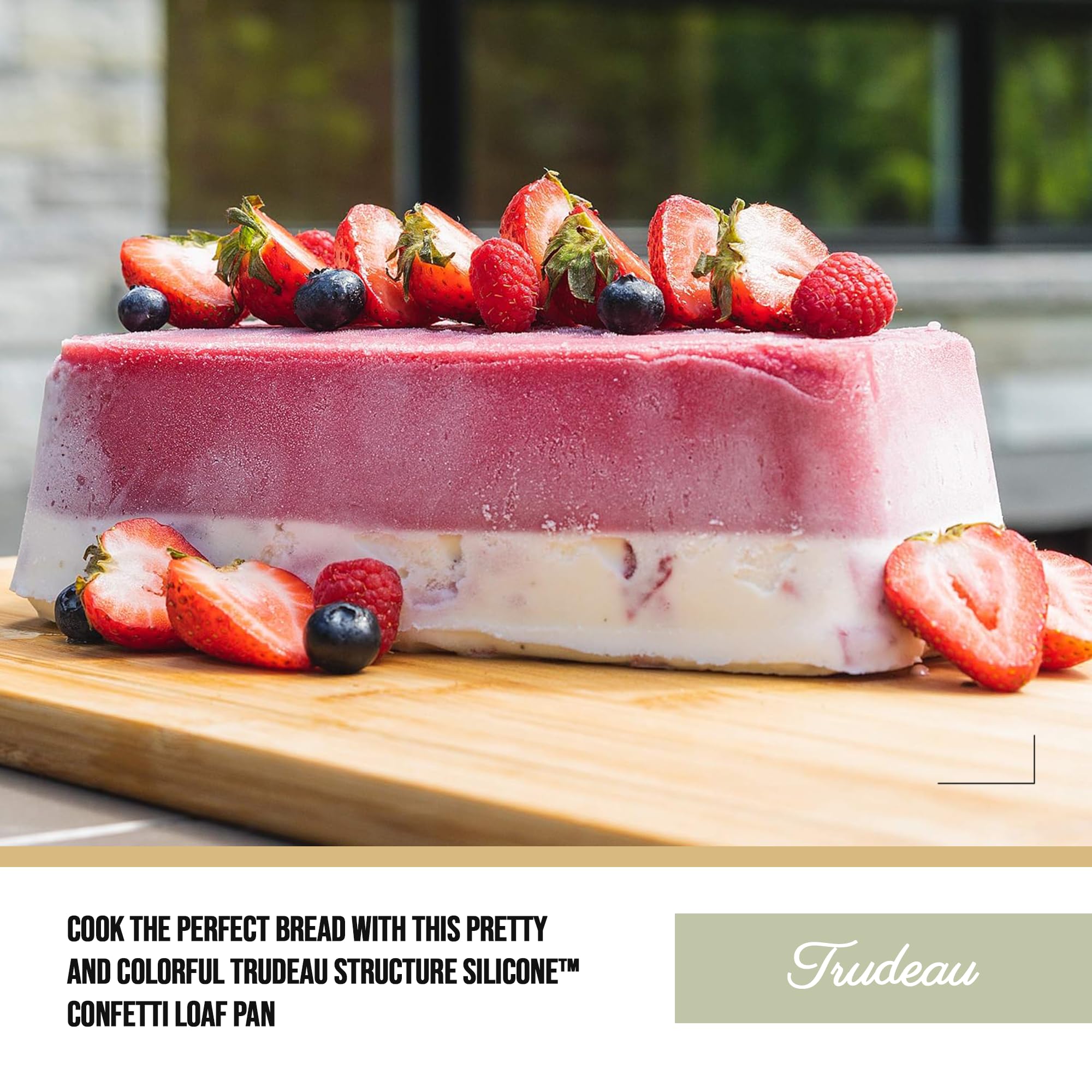 Trudeau Structure Loaf Pan confetti white, integrated steel rim adds stability during use.