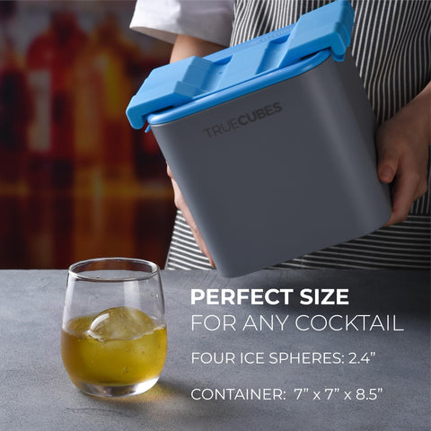 TRUE CUBES storage bag keeps ice spheres organized and portable