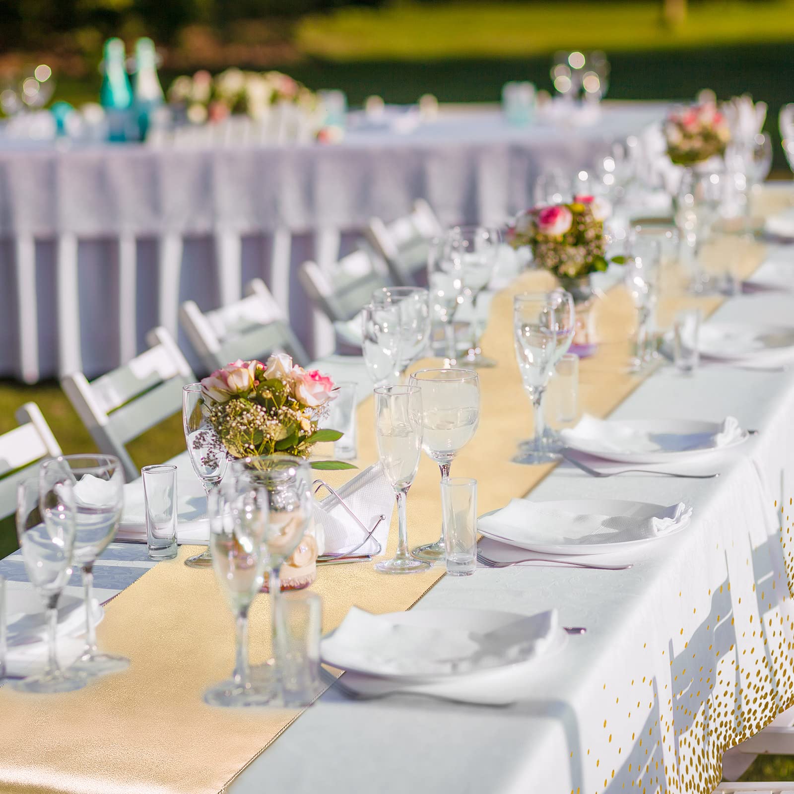 Tudomro waterproof tablecloth protects surfaces from spills.