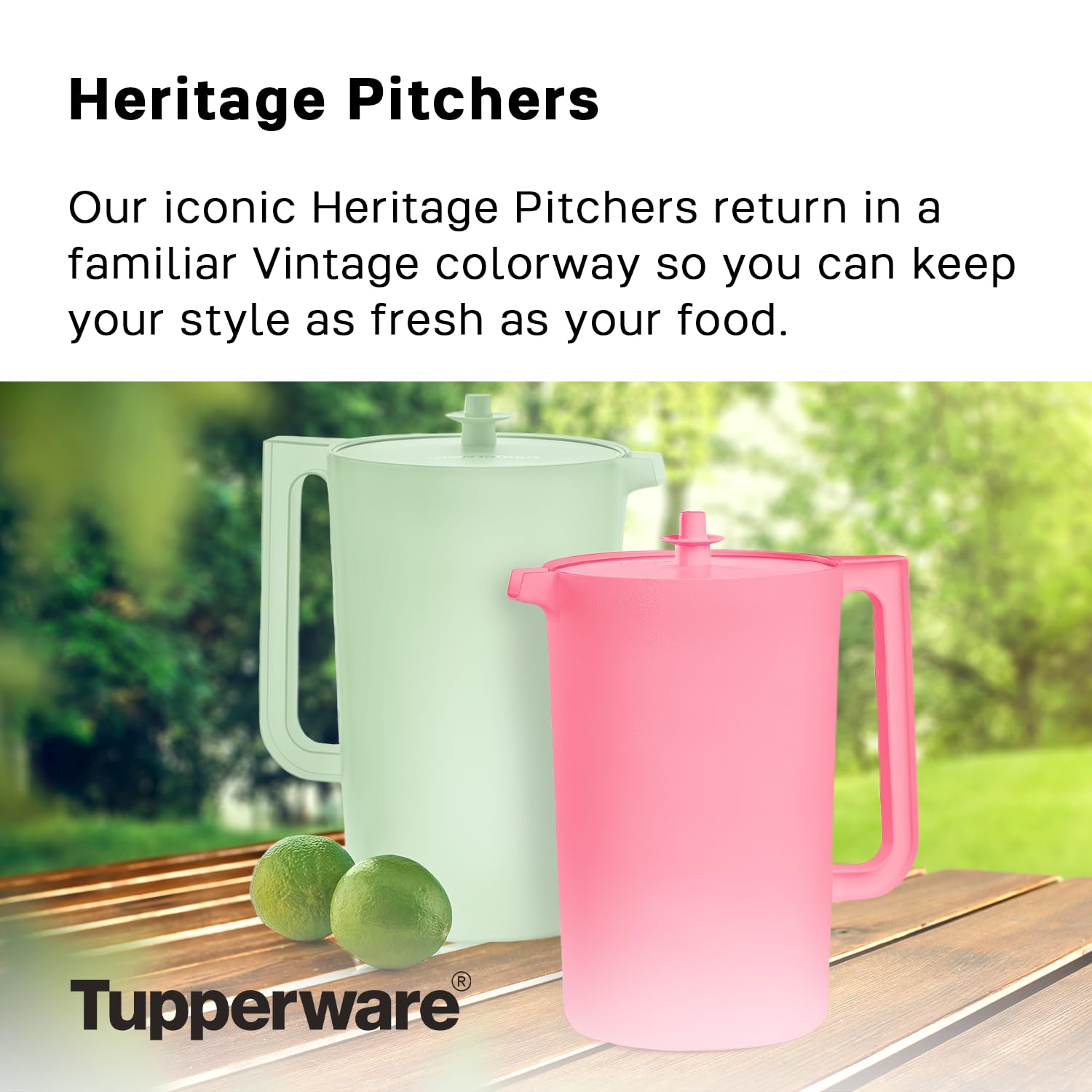 Tupperware Heritage 1 Gallon Pitcher ergonomic handle for comfortable pouring when full.