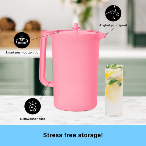 Tupperware Heritage 1 Gallon Pitcher with ice-control helps prevent splashes.