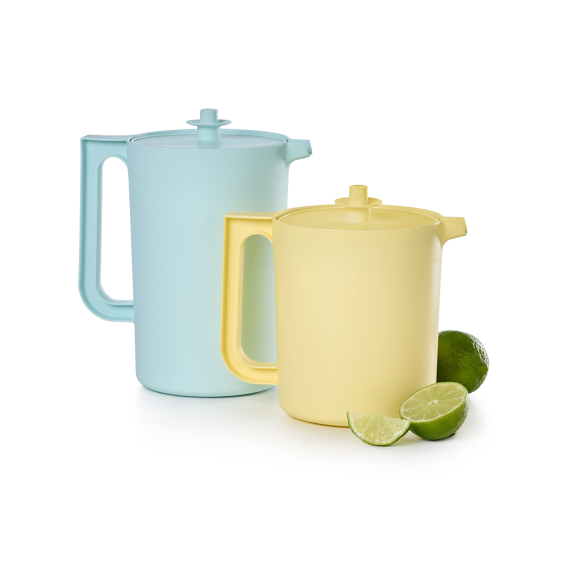 Tupperware Heritage Pitcher Yellow pour shows smooth flow for beverages.
