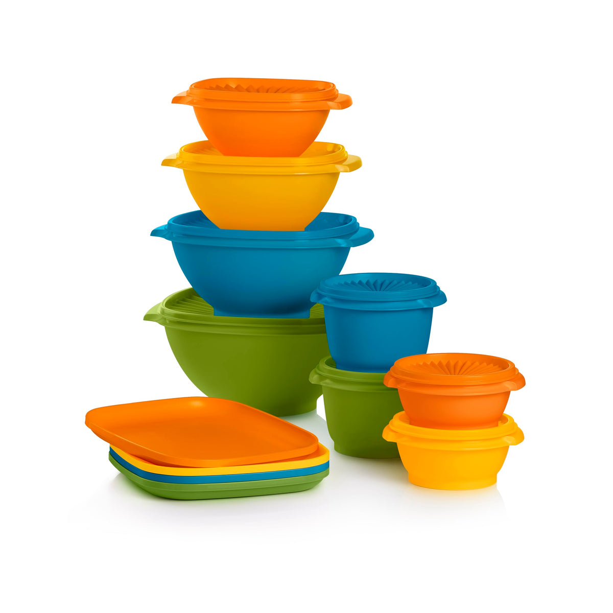 Tupperware Heritage Retro plates front view for easy serving