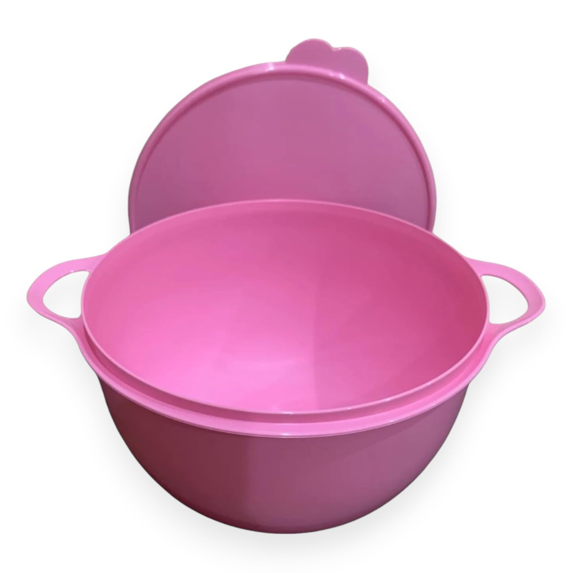 Tupperware Thatsa Mega Bowl shows its large capacity for bulk prep and family portions.