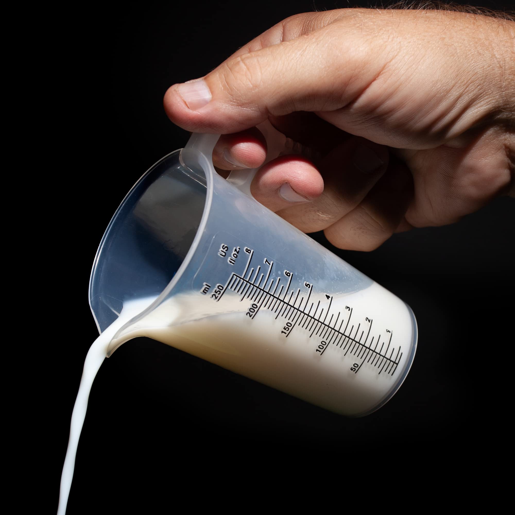 Turnah 8oz pitcher with v-spout for spill-free pouring