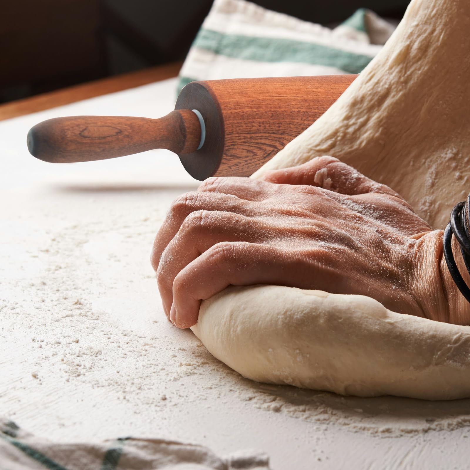 TUSIWIT rolling pin shows wood grain detail with rich color variations for rustic baking.