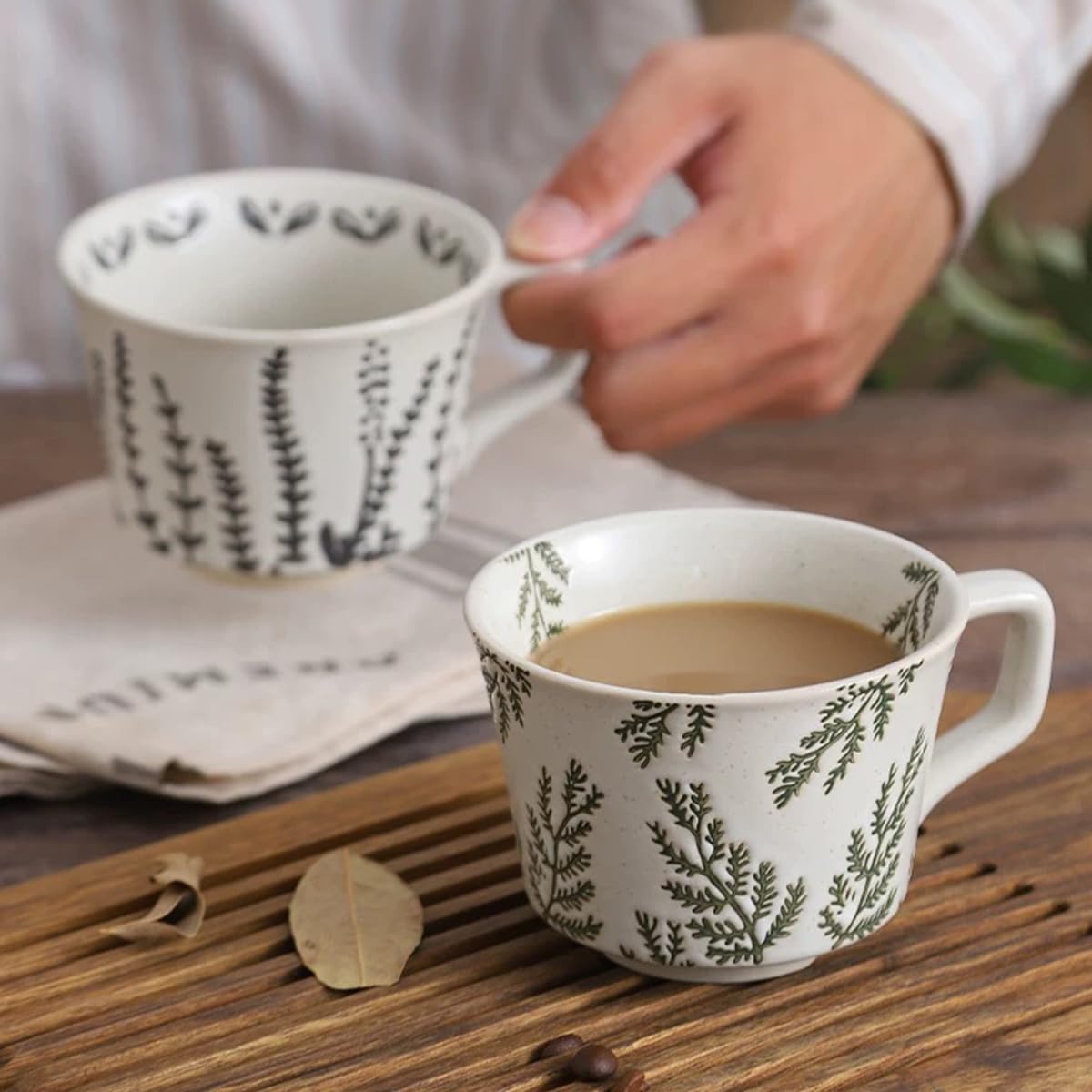 Tvvtuww family-set mug with distinct patterns helps avoid mix-ups