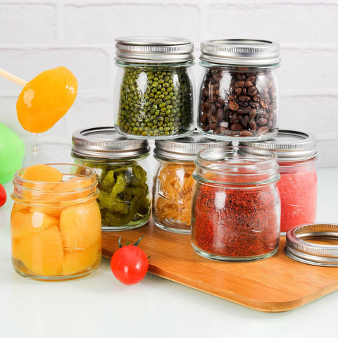 Tynatune 8oz jar as wedding favor, stylish and reusable.