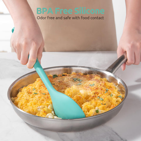 U-Taste easy-storage spoon ready to hang for quick access.