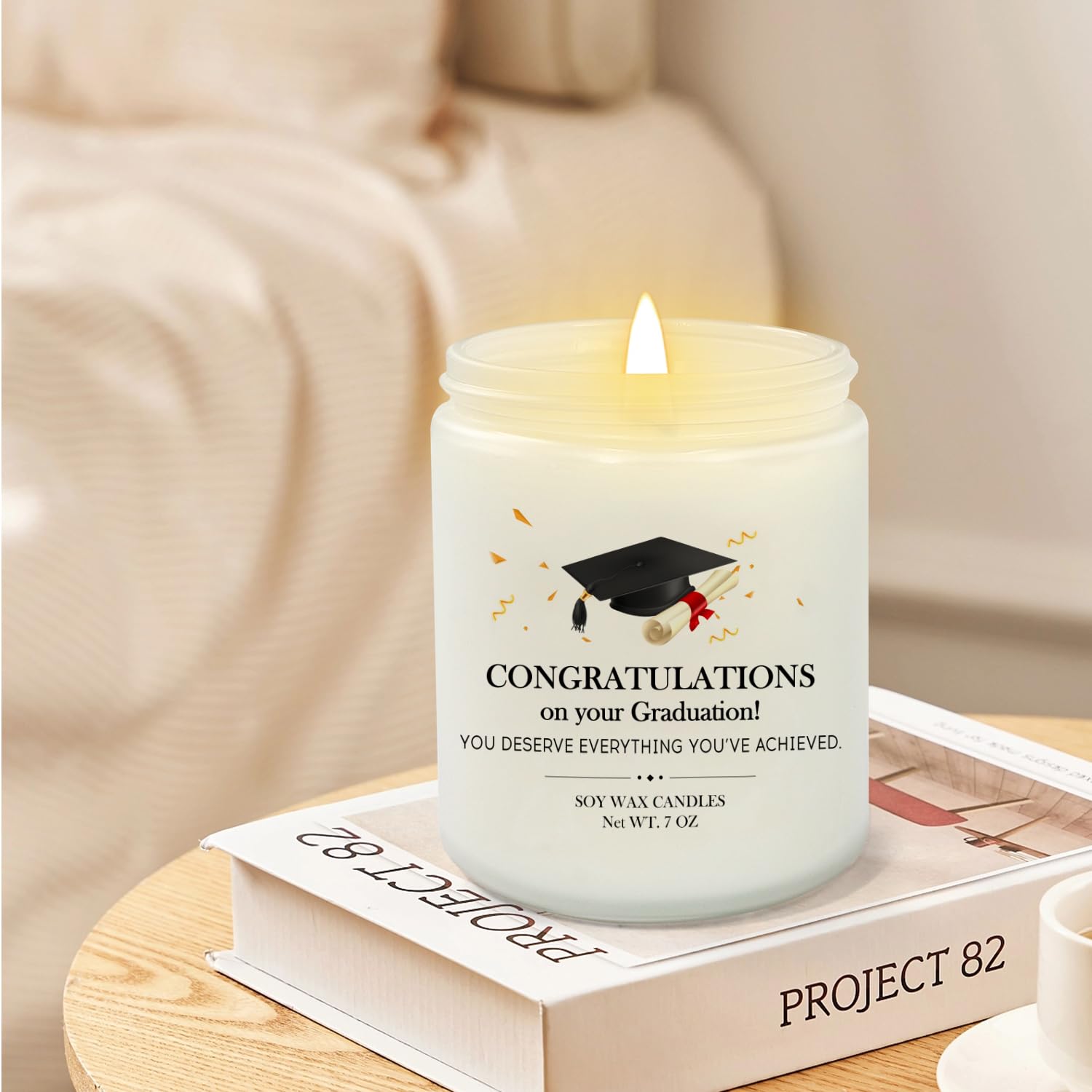 UAREHIBY scented candle to help unwind after the big day