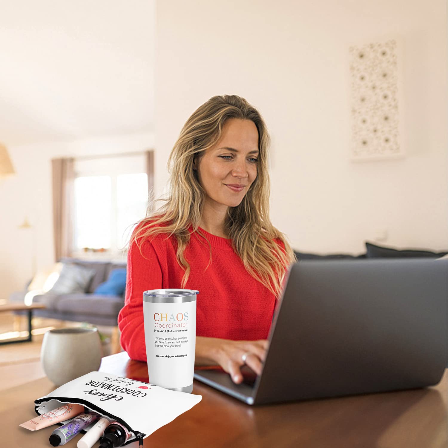 Stainless steel straw included for easy, eco-friendly sipping