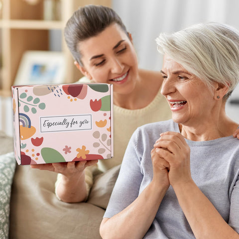 UAREHIBY Thank you card and gift box, ready to present