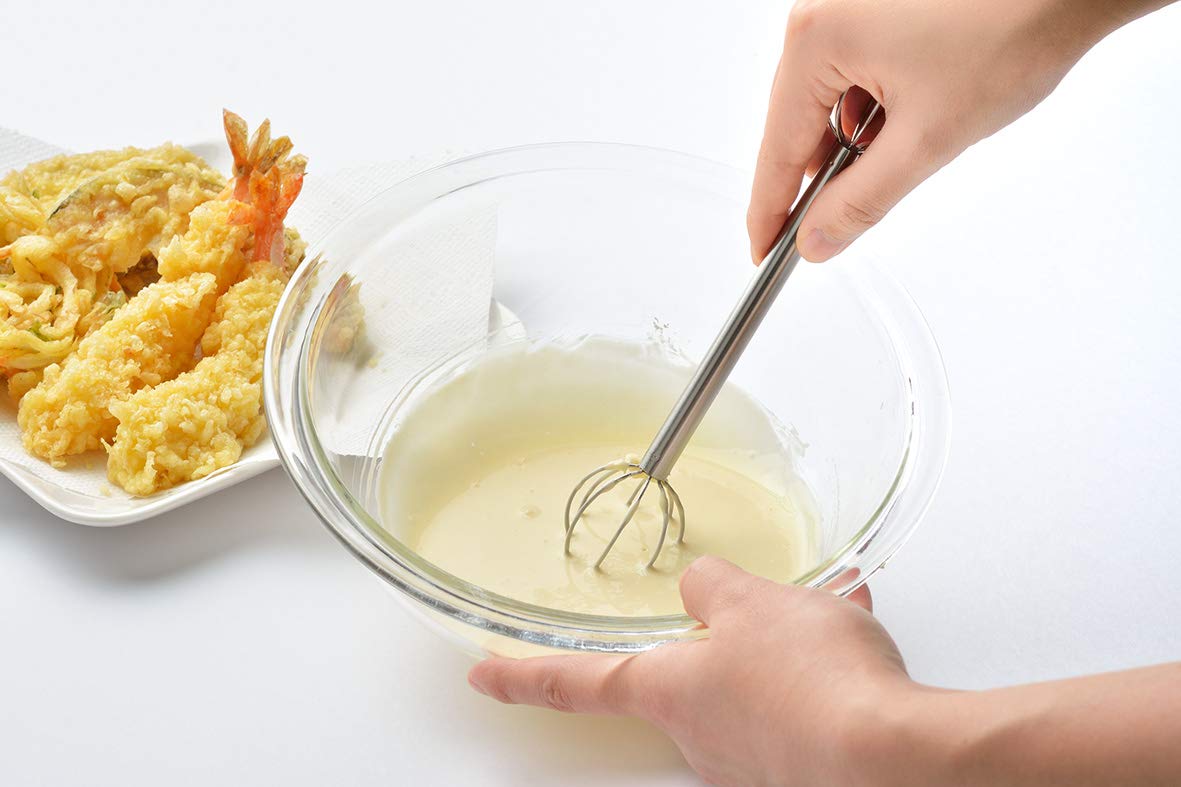 UchiCook Measuring Handy Whisk in use, ideal for small counter space