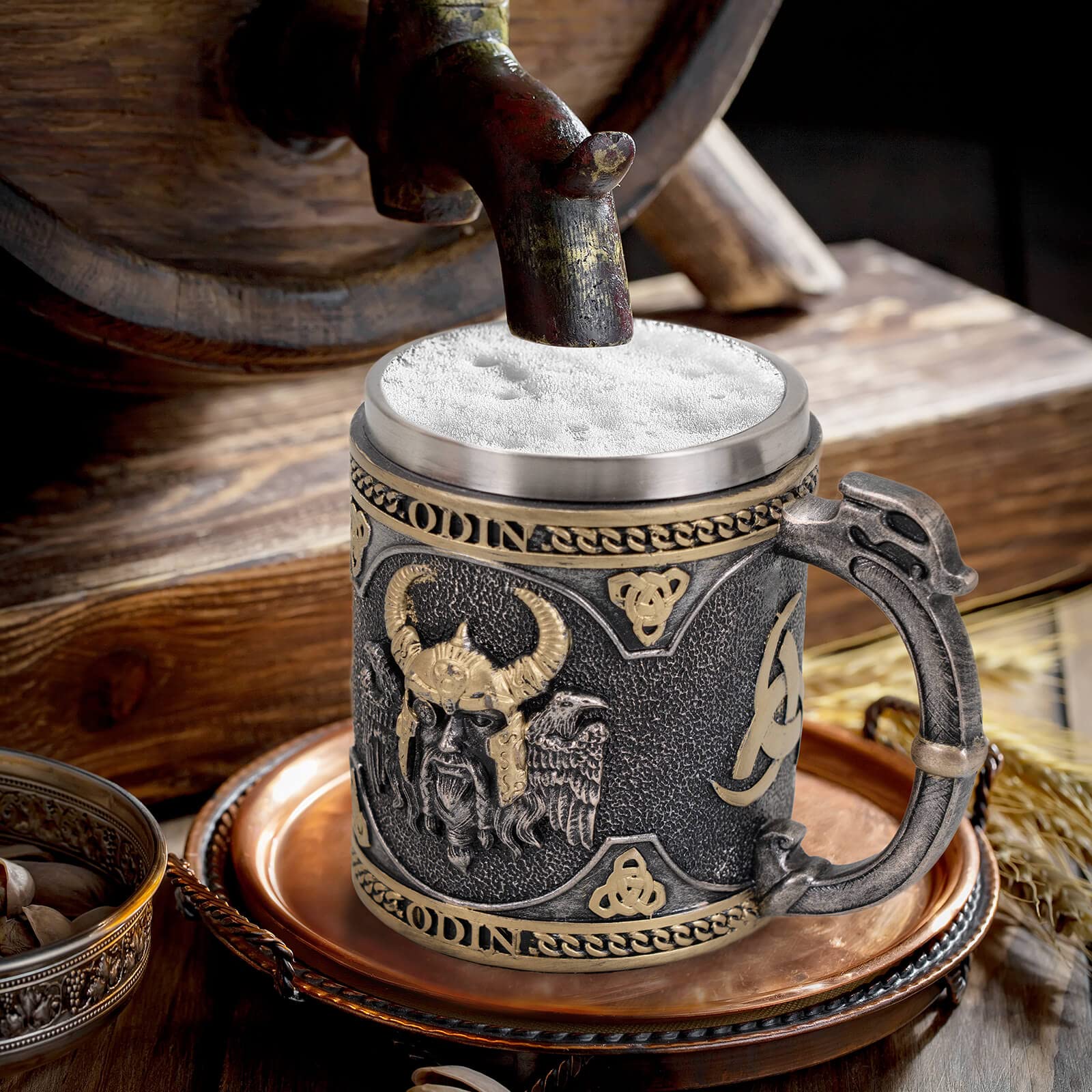 UCOMINS Odin Viking mug 15oz capacity suitable for coffee or beer.