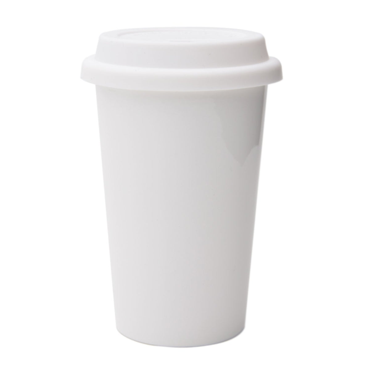 UDMG travel cup with lid and sleeve for spill-free on-the-go coffee