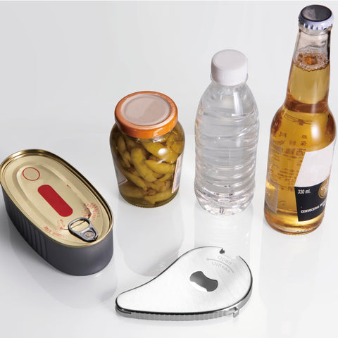 Uinxan gift-ready-kitchen-gadget makes a thoughtful present for seniors or arthritis-prone users.