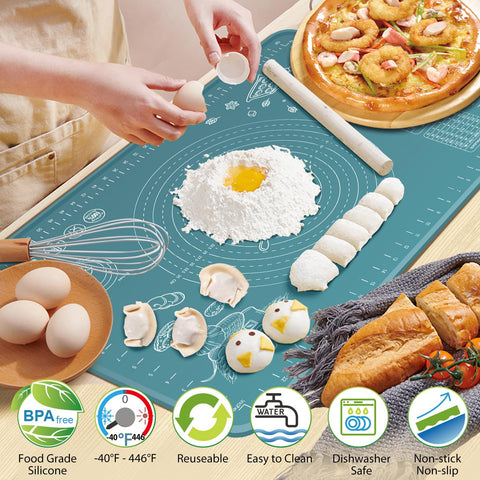ULTRAKENO measurements grid on pastry mat for precise dough sizing.