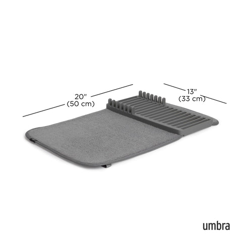 Removable tray of Umbra UDRY Mini keeps utensils organized.