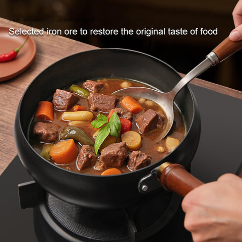UMETRE carbon steel wok supports searing, braising, and deep frying.