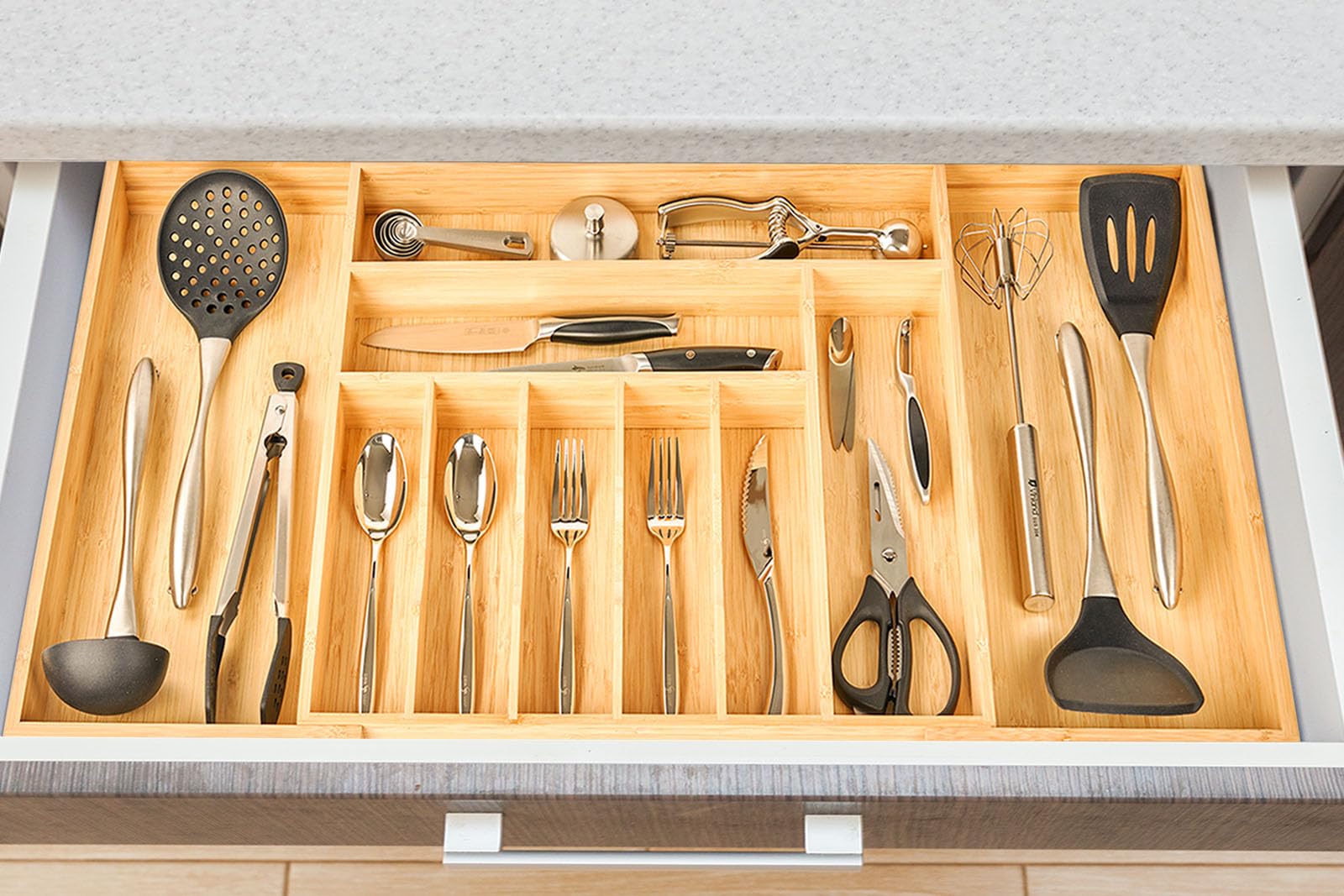 Umilife versatile organizer for jewelry and makeup alongside kitchen tools