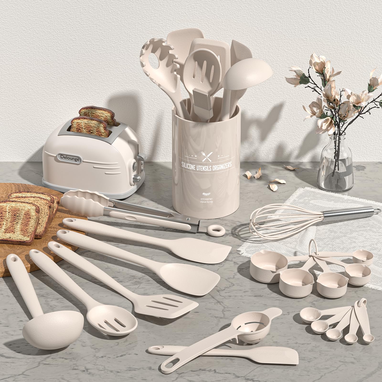 Umite Chef ladle and pasta fork in action, easy to flip and scoop safely
