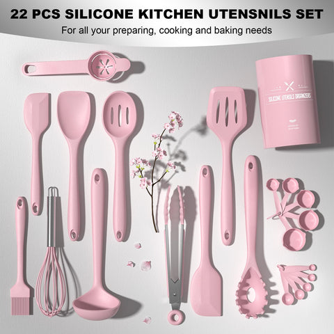 Umite Chef kitchen tongs provide secure grip and cookware protection.