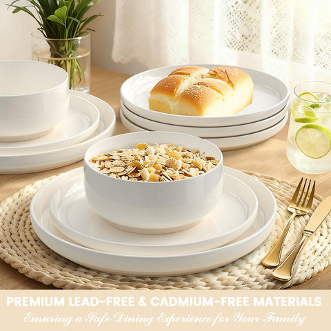 Umite Chef 5.5-inch cereal bowl suitable for breakfast or snacks.
