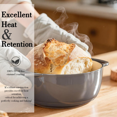 Umite Chef Dutch Oven with artisan bread highlights even heat for crusty loaves.