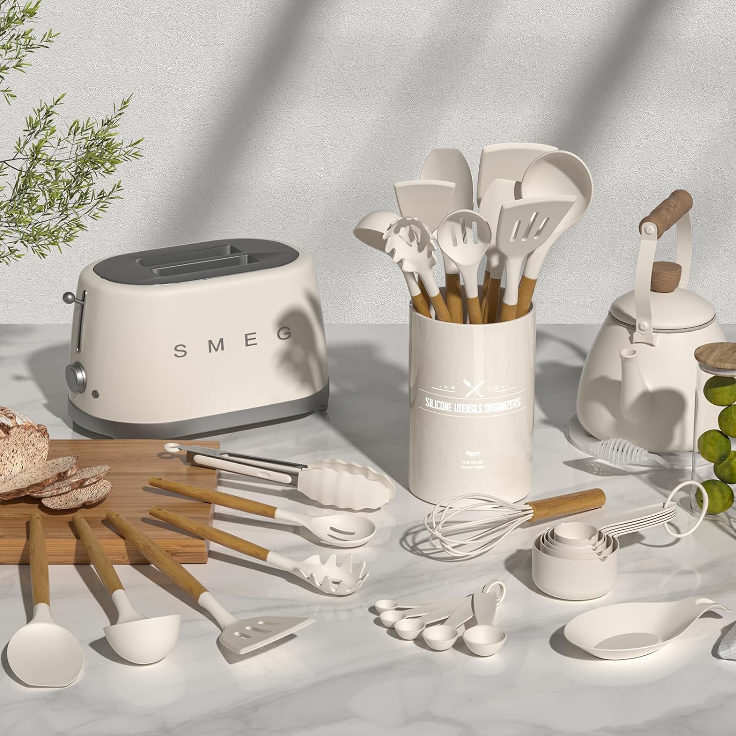 Umite Chef silicone heads close-up highlighting heat resistance and non-stick surfaces.