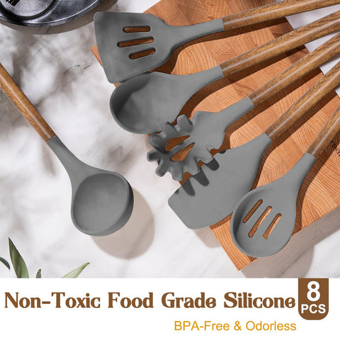 Umite Chef serving spoon with silicone head protecting cookware surfaces.