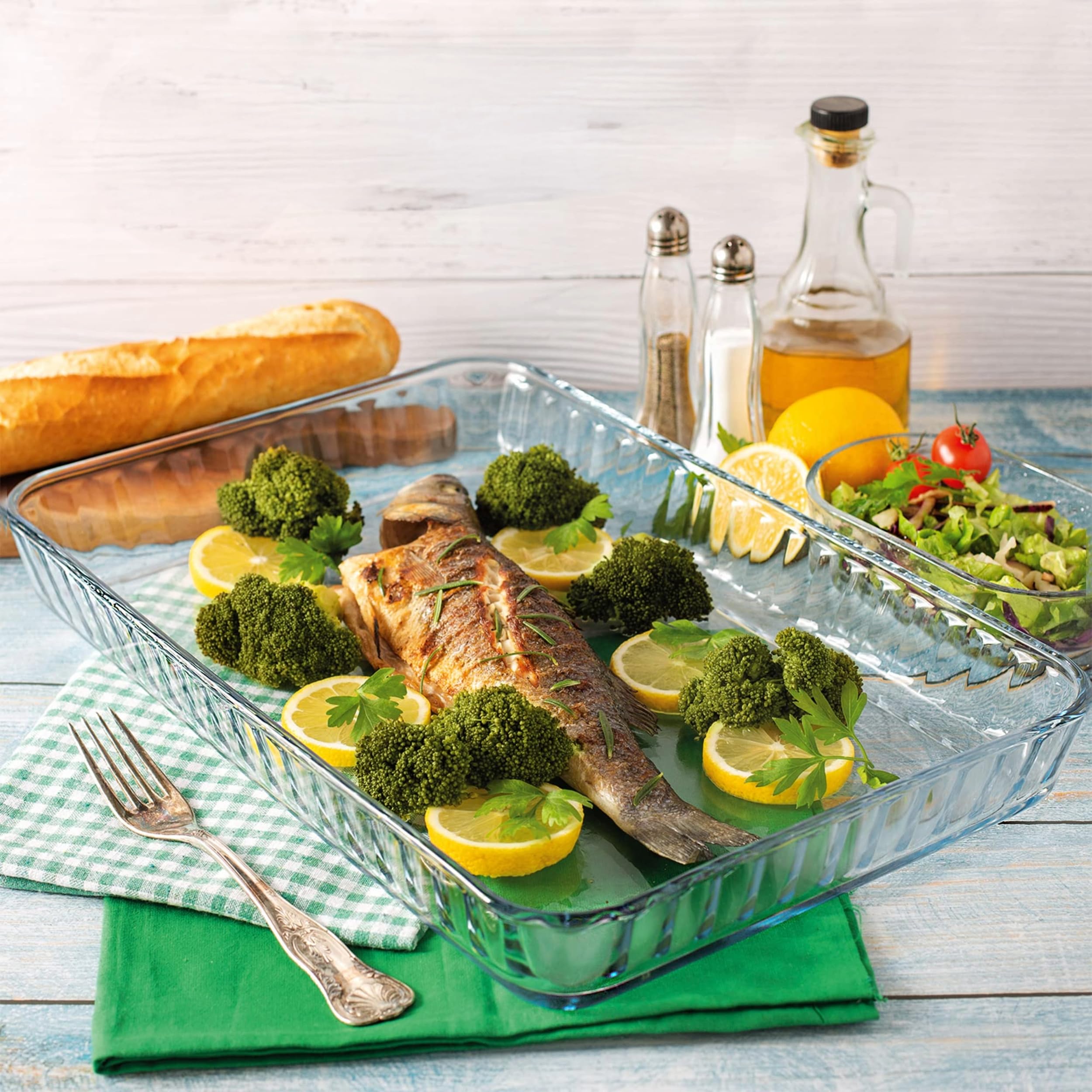 ums BPA-free, plastic-free bakeware for safe, eco-friendly cooking.