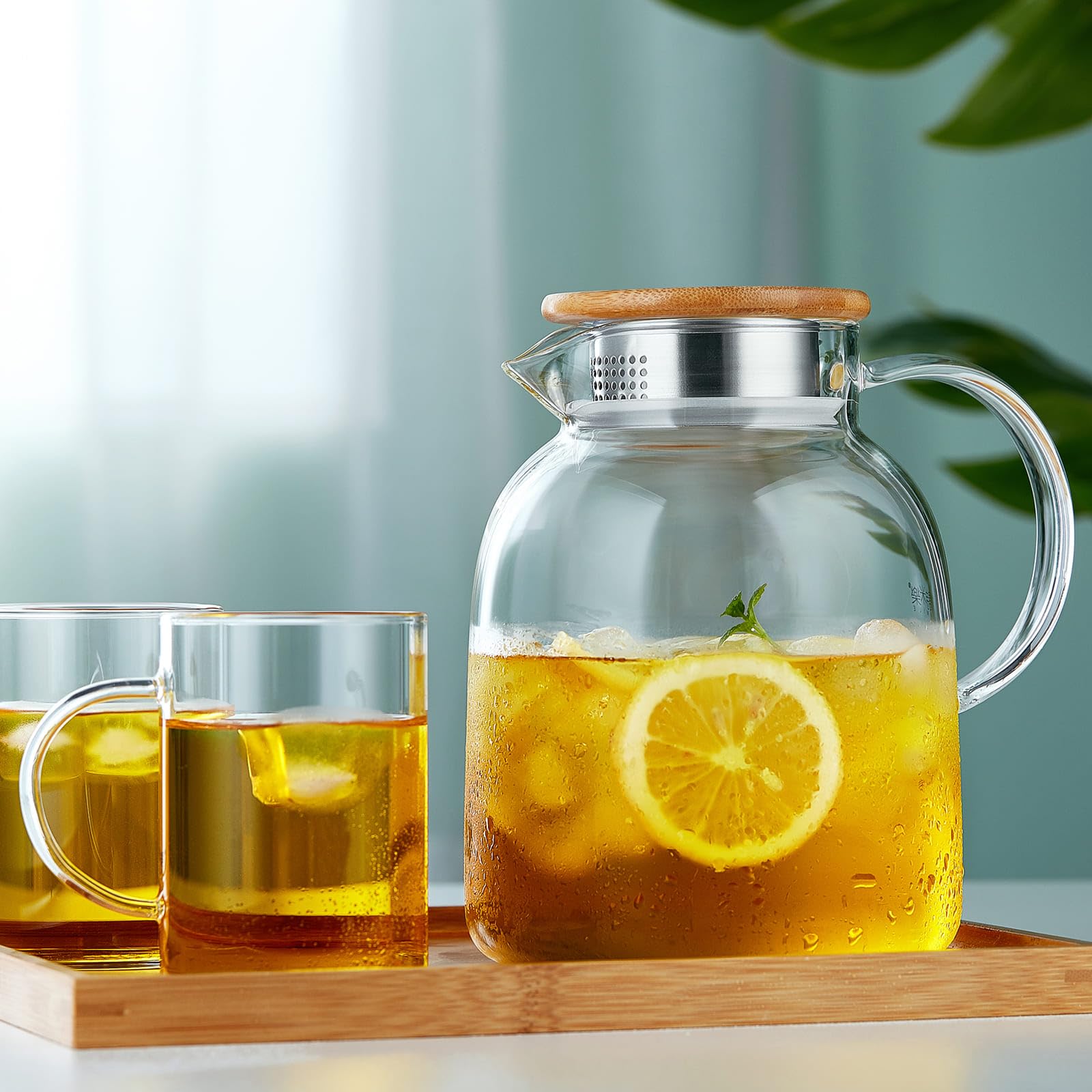 Unbreakable Glass Pitcher clear borosilicate shows clarity and durability.
