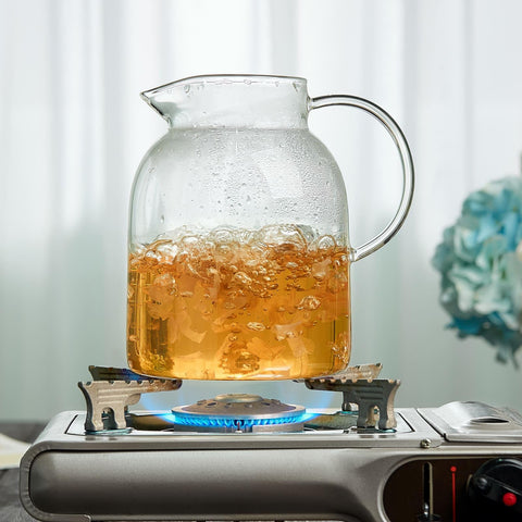 Unbreakable Glass Pitcher displays cold juice with vibrant color.