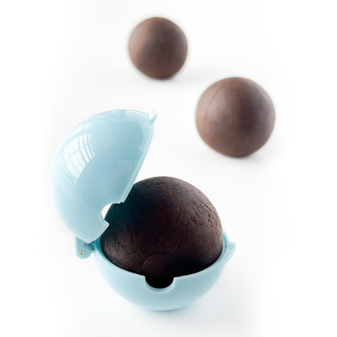 My Little Cakepop Pro uniform portion control for cake pops.