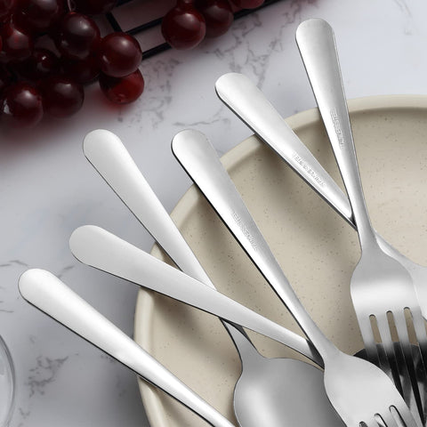 Unokit mirror-polished finish on cutlery enhances table presentation.