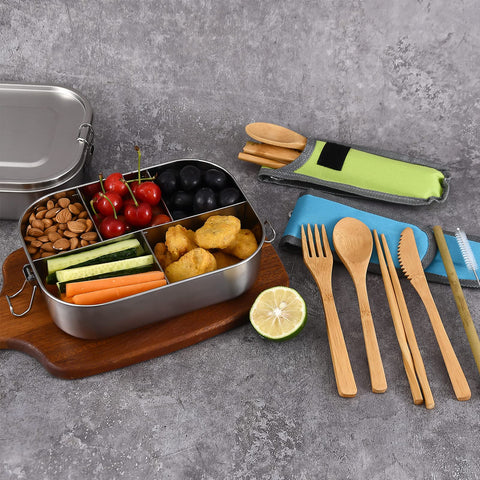 UPTRUST 18-8 stainless steel construction offers durable BPA-free material.