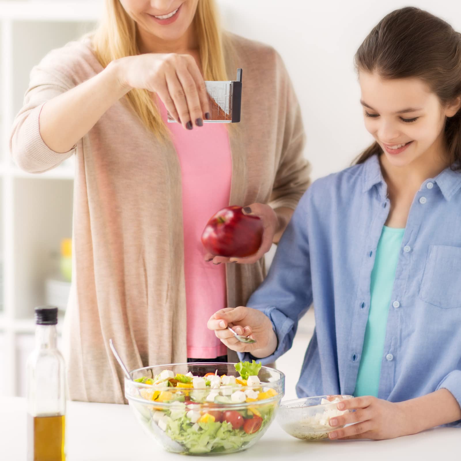 URALFA acrylic BPA-free material ensures safe, durable condiment storage.