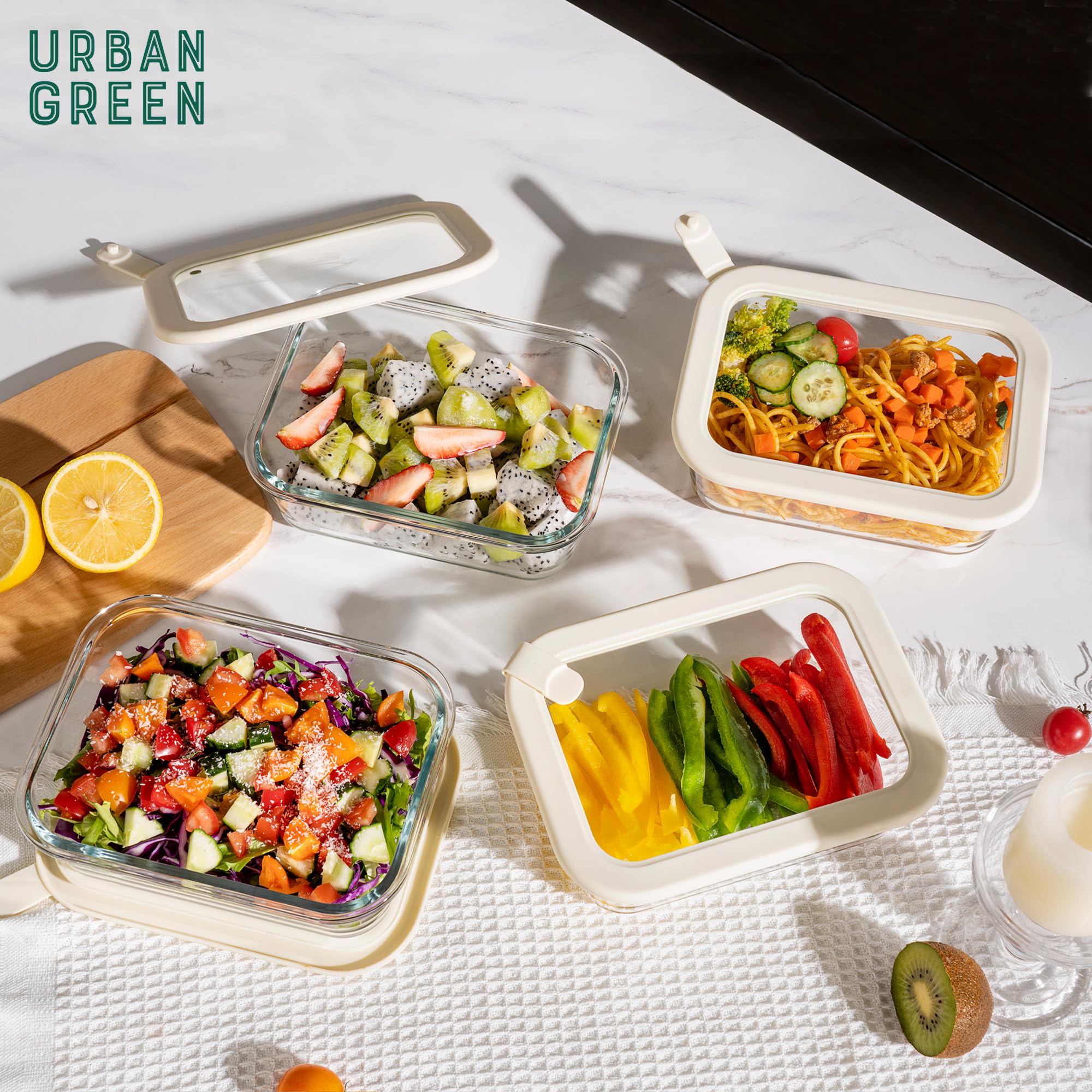 Urban Green 4-pack set helps organize leftovers and meal prep.