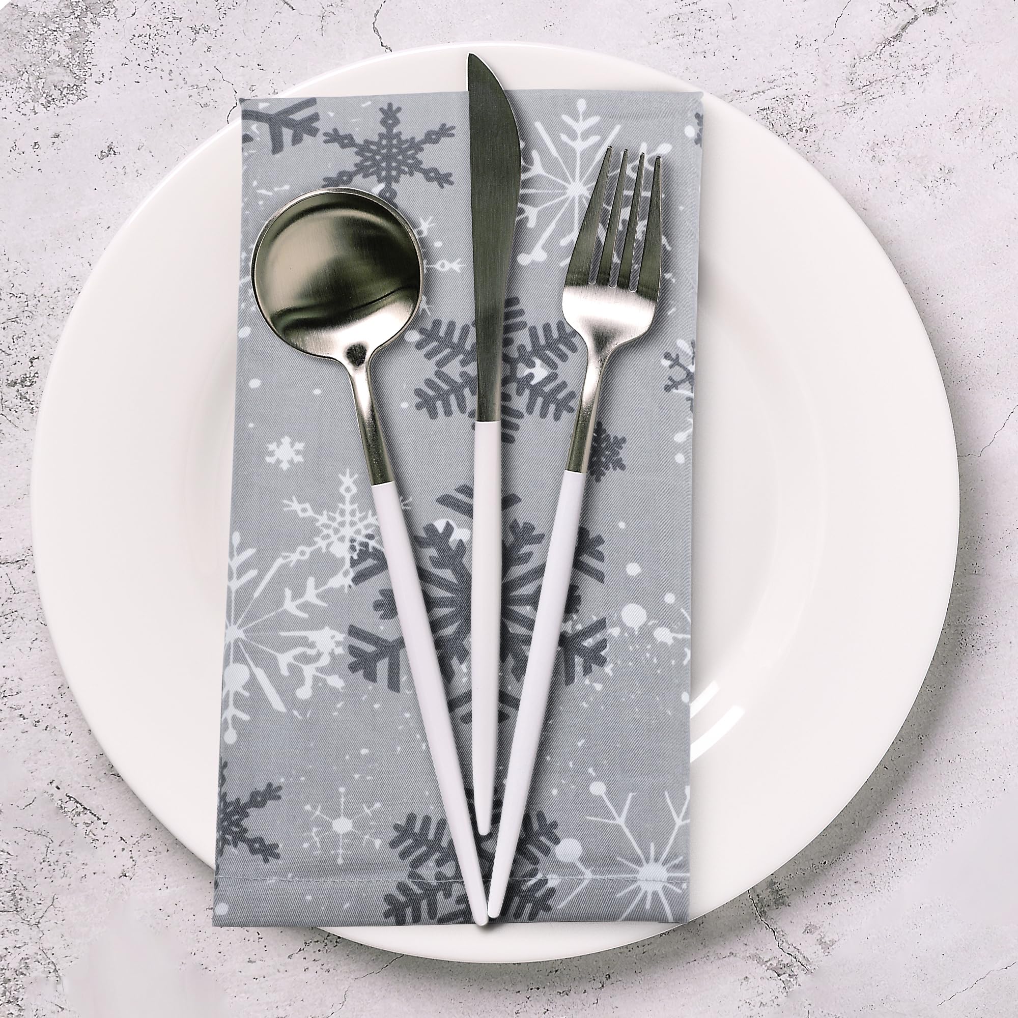 Urban Villa cotton napkins offer an eco-friendly, reusable option