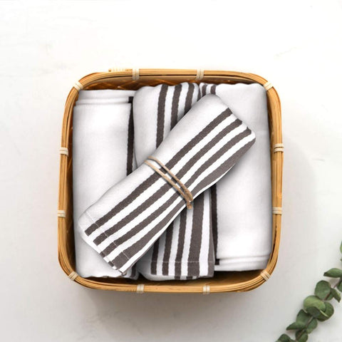 Urban Villa towels feature a hanging loop for easy storage.