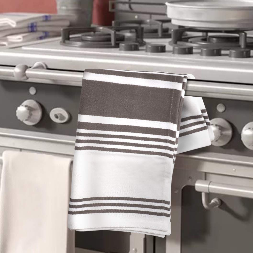 Urban Villa eco-friendly towels reduce kitchen waste.