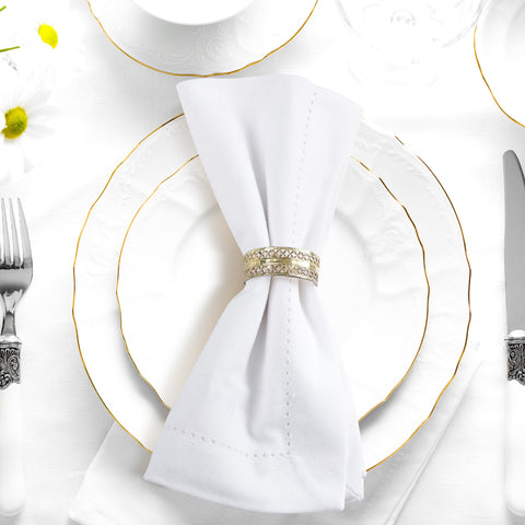 Urban Villa napkins offer absorbent cotton ideal for everyday dining.