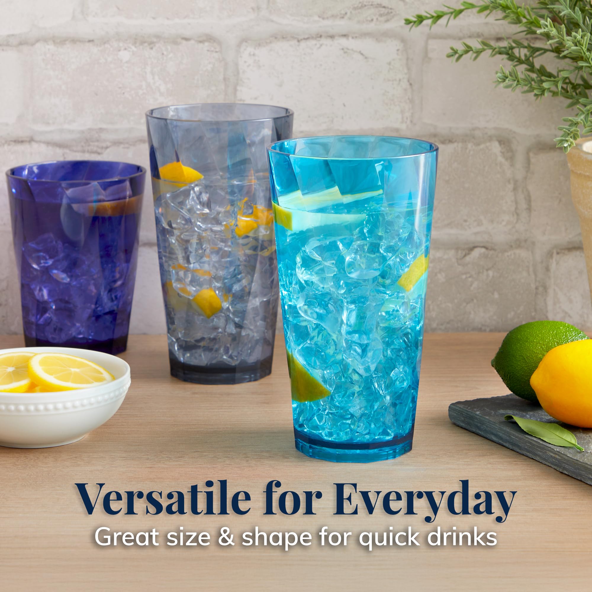 US Acrylic Optix 20oz water cup coastal blue great for brunch.